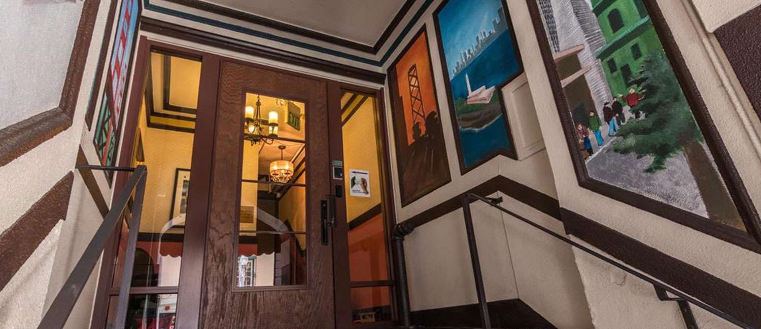 TAKE A LOOK AT OUR WELCOMING SAN FRANCISCO ROOMS AND PROPERTY