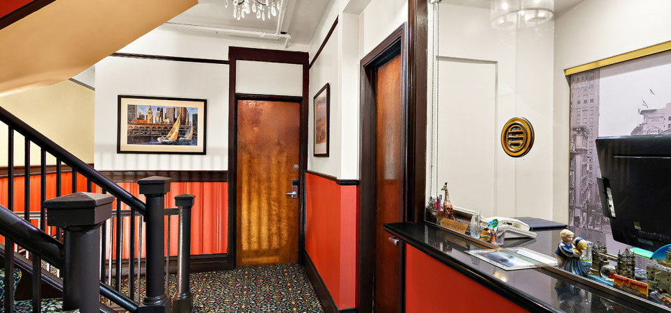 TAKE A LOOK AT OUR WELCOMING SAN FRANCISCO ROOMS AND PROPERTY